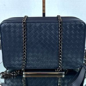 BOTTEGA VENETA Intrecciato Small Weave Clutch Bag Blue Leather Unbranded chain